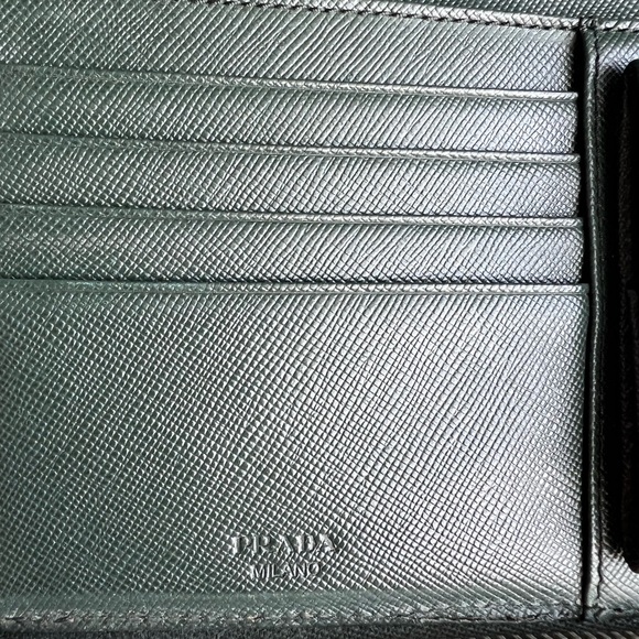 PRADA Studded long wallet - Picture 13 of 16